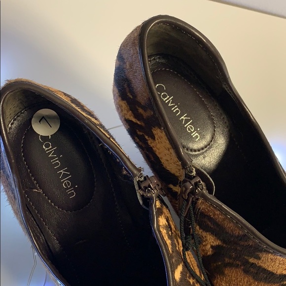 Sexy Calvin Klein Cow Fur Boots - Picture 3 of 8